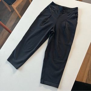 Kit and Ace Cropped Pleated Relaxed Fit Trouser Size 4